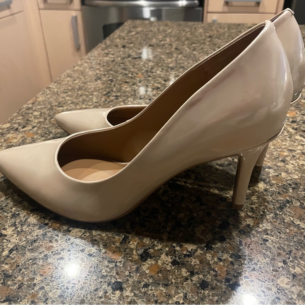 Calvin Klein Gayle 2 Pumps
